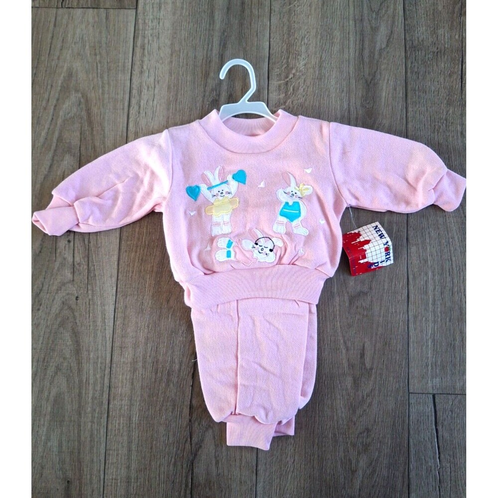 NWT Vintage 80s Pink Bunnies Sweatsuit Sweatshirt Sweatpants 2- Pc Set 12M